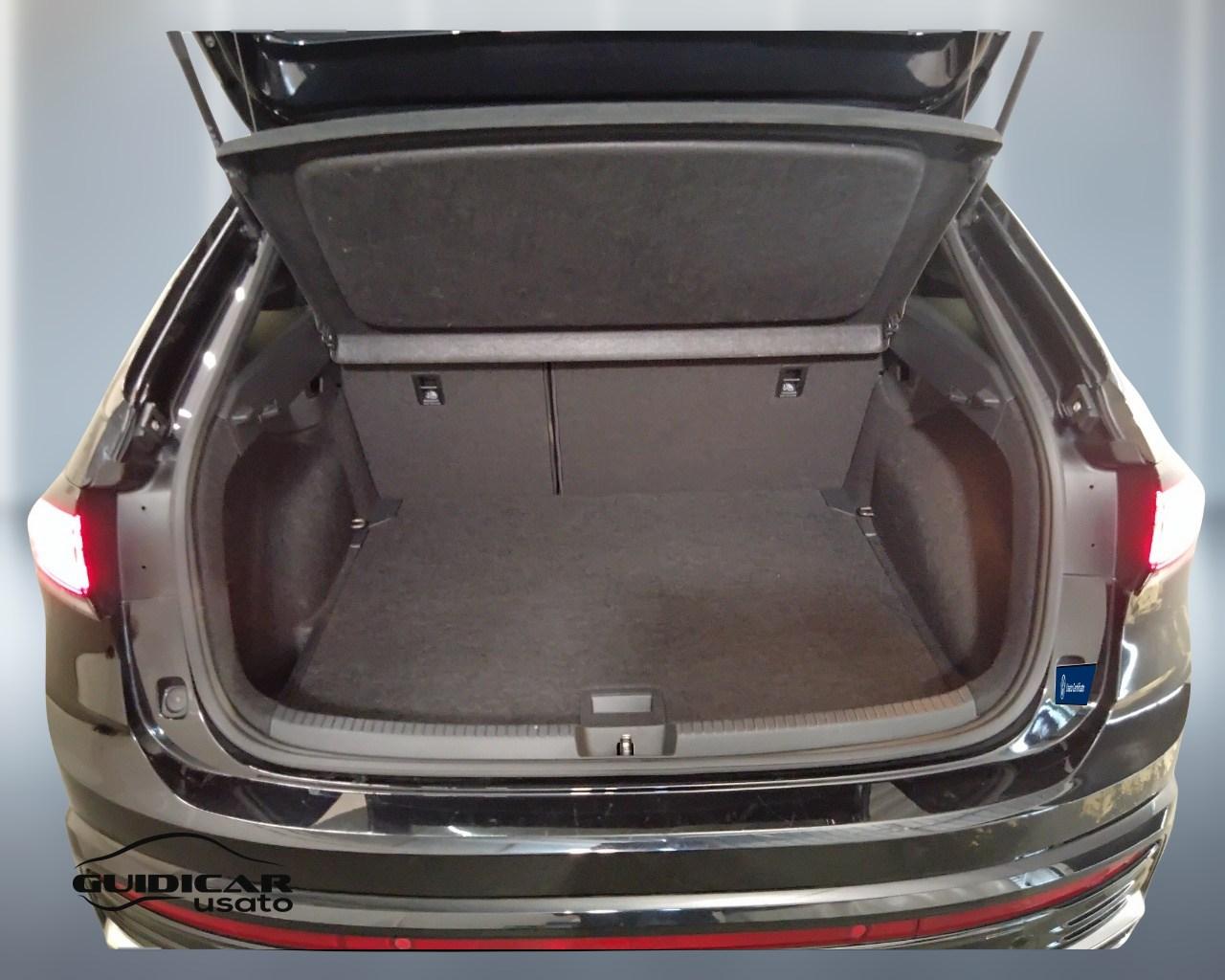 VOLKSWAGEN Taigo - Taigo 1.0 tsi R-Line 110cv