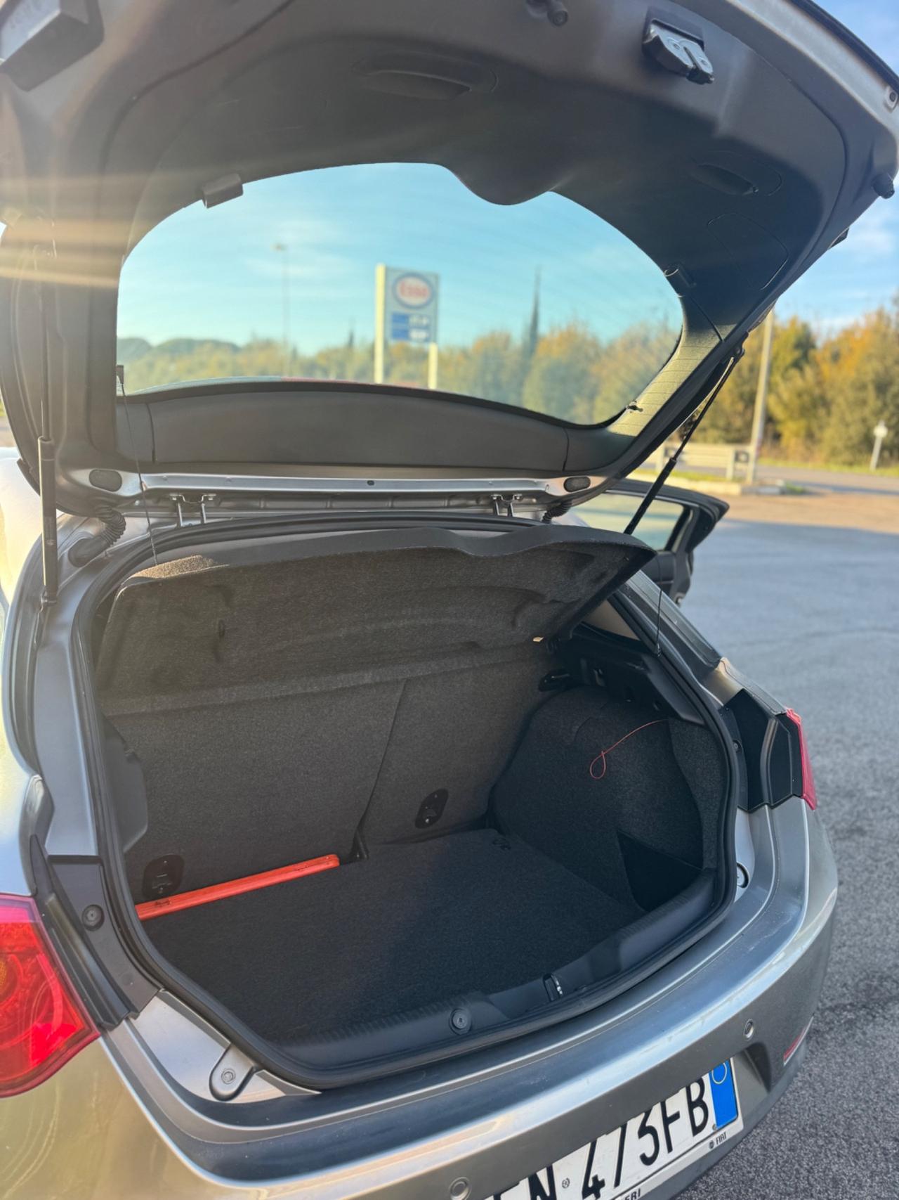 Alfa Romeo Giulietta 1.6 JTDm-2 105 CV Exclusive