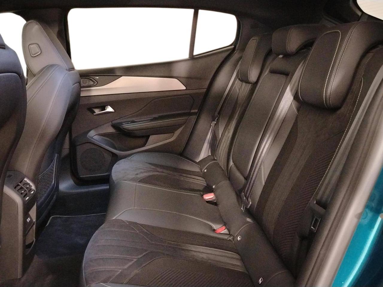 Peugeot 408 1.6 hybrid phev GT 225cv