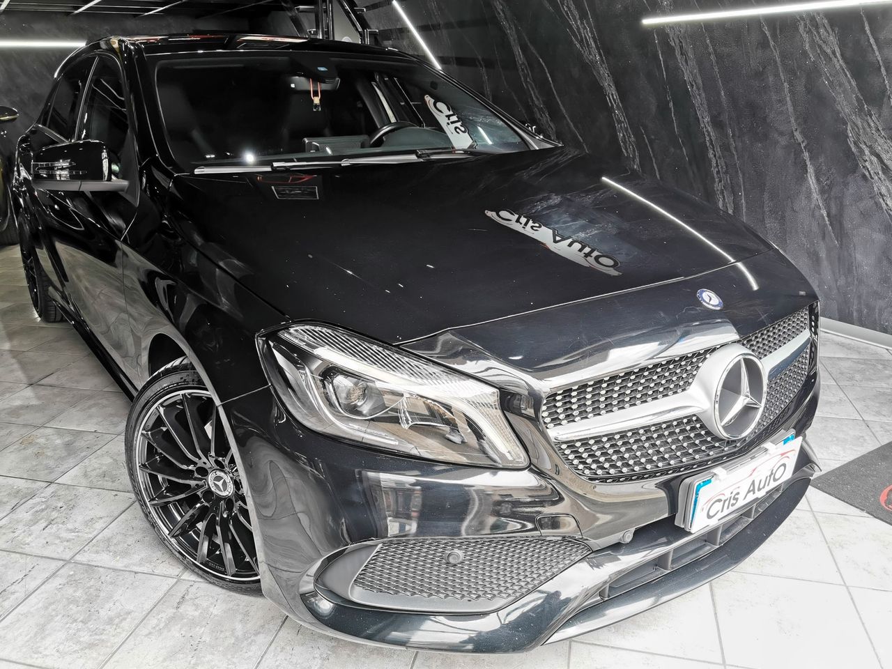 Mercedes-benz A 180d Premium Led ambiente*full