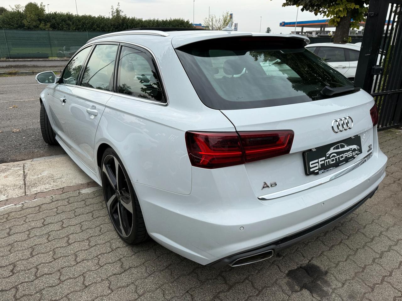 Audi A6 Avant 3.0 TDI 272 CV quattro S tronic Business Plus Line