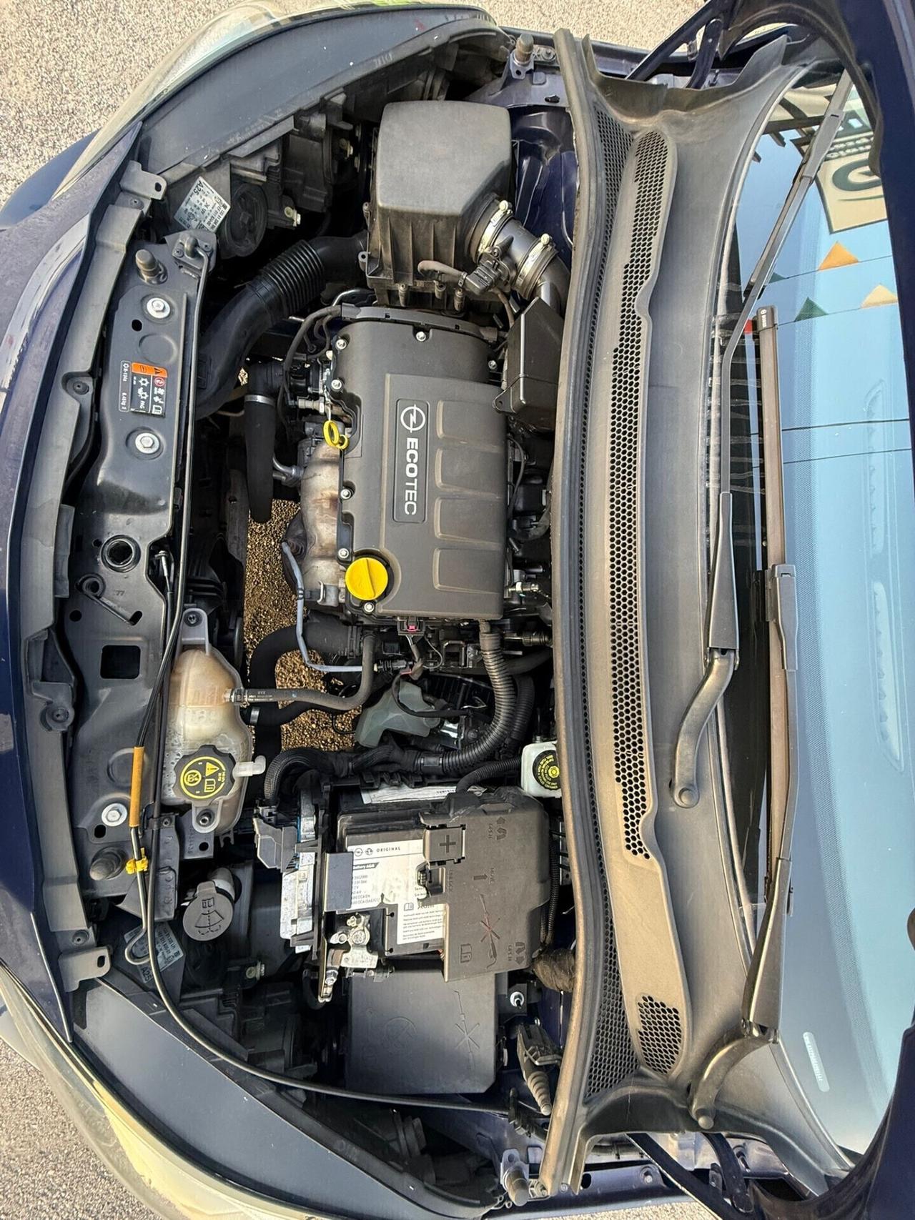 Opel Corsa 1.4 90CV Start&Stop 5 porte b-Color