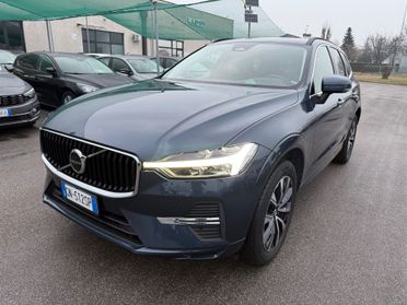 Volvo XC60 B4 (d) MY23 Automatico Core My23