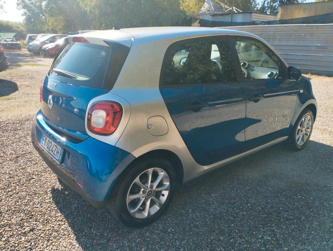 Smart ForFour 70 1.0 Prime