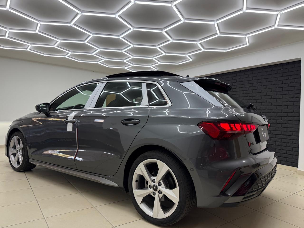NEW Audi A3 SPB S line edition TETTO MATRIX FULL