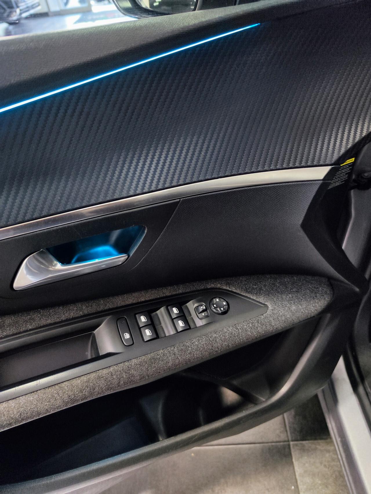 Peugeot 3008 BlueHDi 130 S&S EAT8 Allure Led