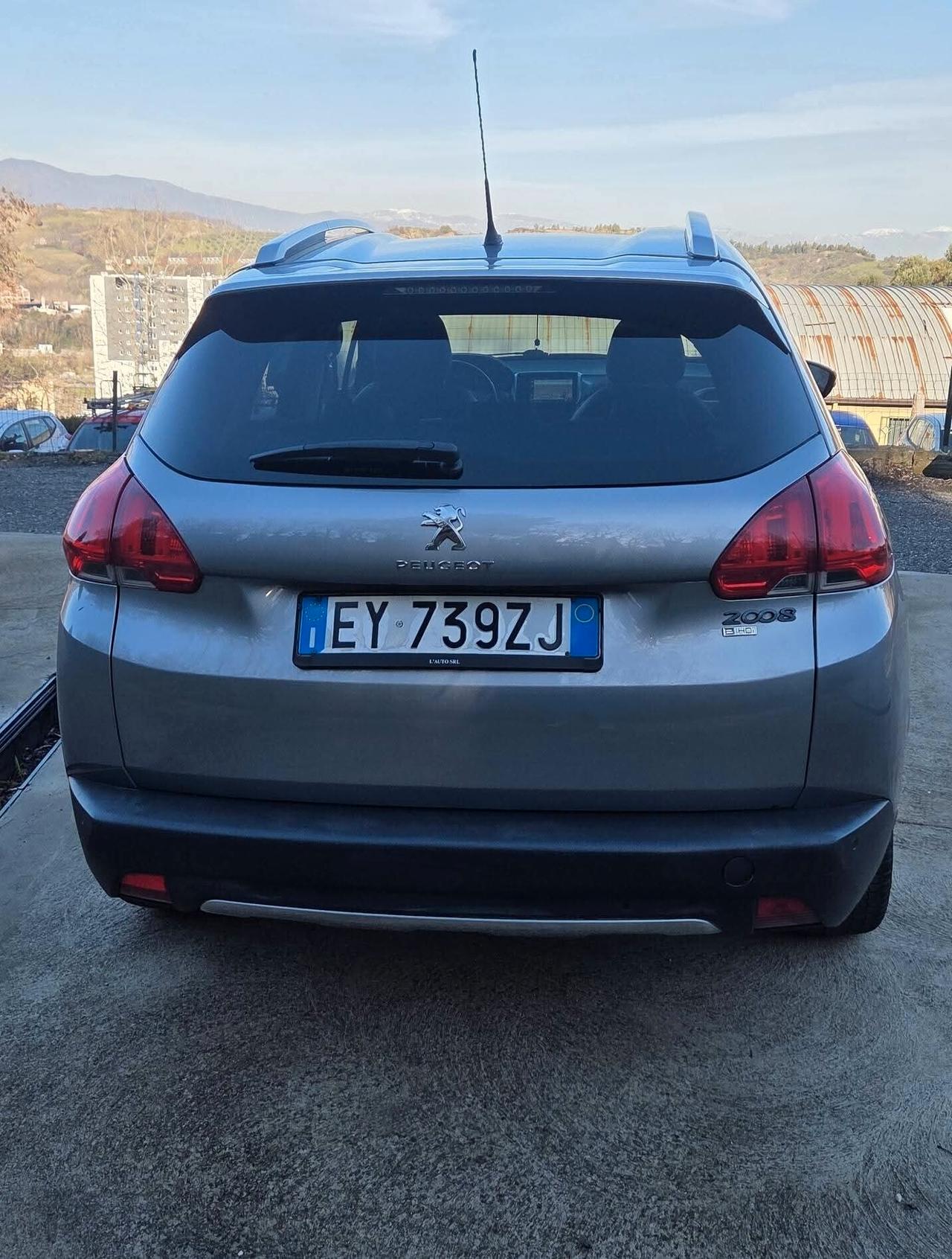 Peugeot 2008 1.6 90cv Diesel