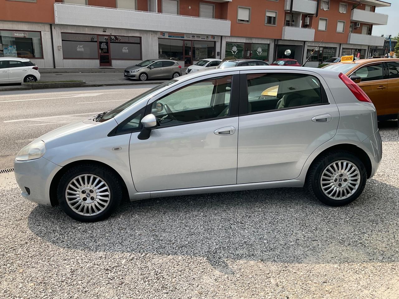 Fiat Grande Punto Grande Punto 1.3 MJT 75 CV 5 porte Active