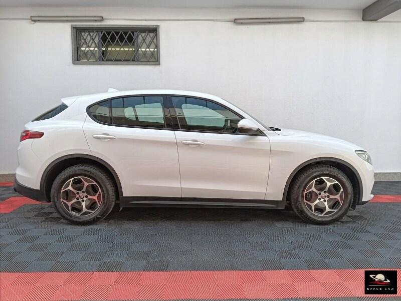 ALFA ROMEO Stelvio Stelvio 2.2 Turbodiesel 190 ...