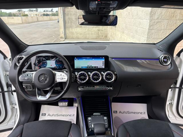 MERCEDES-BENZ GLA 200 d Automatic Premium Amg TETTO-PACK NIGHT