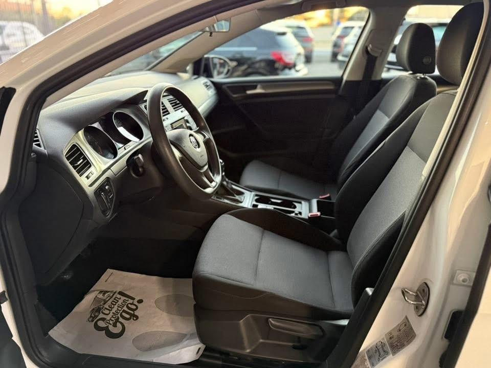 Volkswagen Golf 1.6 TDI 90 CV 5p. Trendline BlueMotion Technology