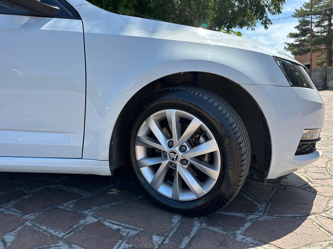 Skoda Octavia 1.4 TSI Wagon Ambition G-Tec