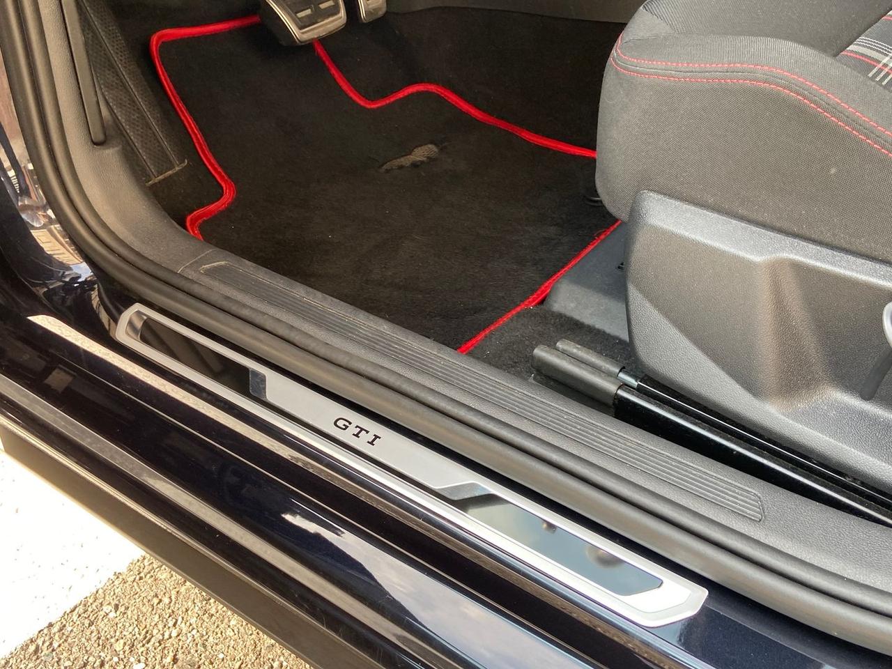 Volkswagen Polo GTI Sport 2.0 TSI GTI #12134