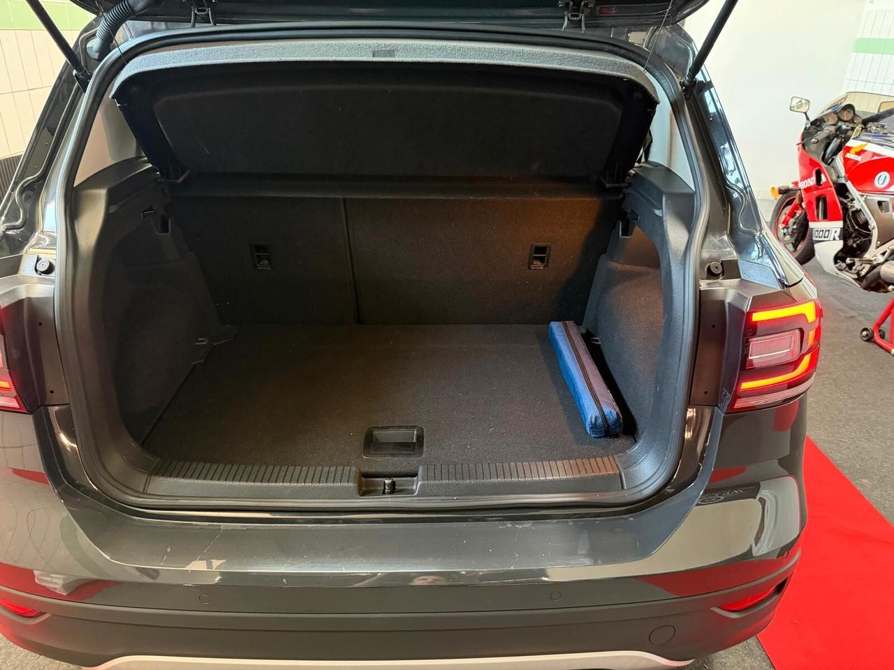 Volkswagen T-Cross 1.0 TSI Urban BMT