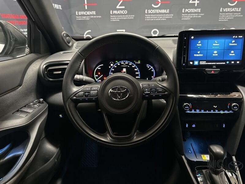 Toyota Yaris Cross 1.5 Hybrid 5p. E-CVT AWD-i Adventure