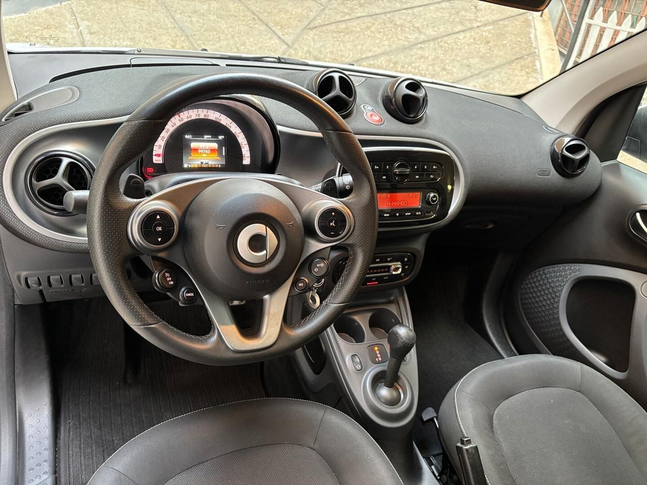 SMART FORTWO 1.0 - 70 CV