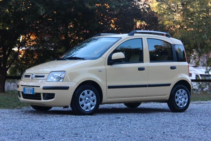 Fiat Panda 1.2 Dynamic Eco LETTERALMENTE PARI AL NUOVO 5PORTE 5POSTI UNICA PROPRIETARIA ASSOLUTA CLIMA