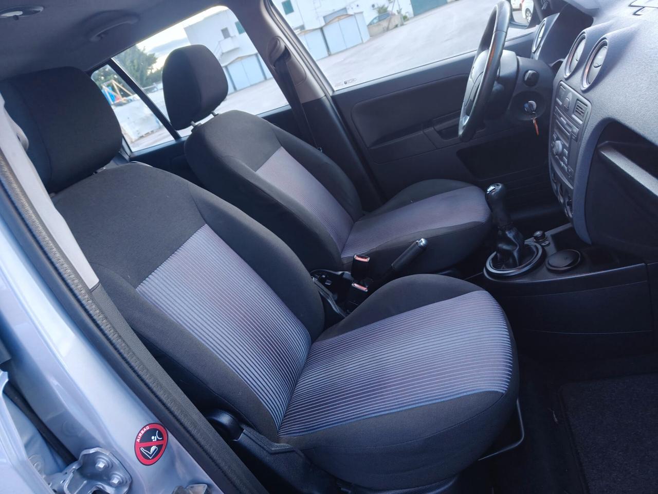 Ford Fusion 1.4 uniproprietario