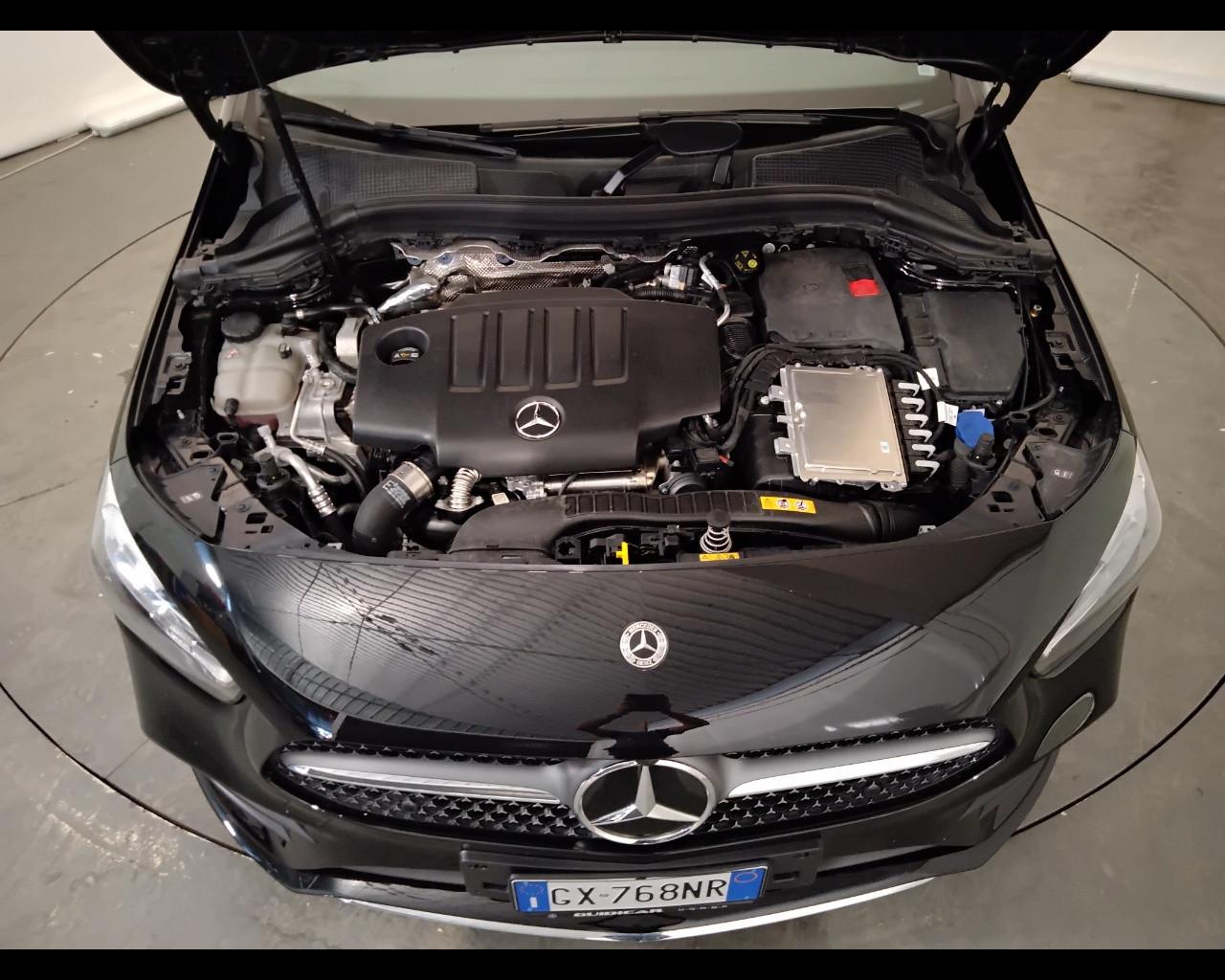 Mercedes-Benz Classe B - W247 2023 - B 180 d AMG Line Advanced Plus auto
