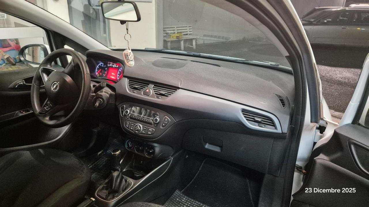 Opel Corsa 1.2 5 porte