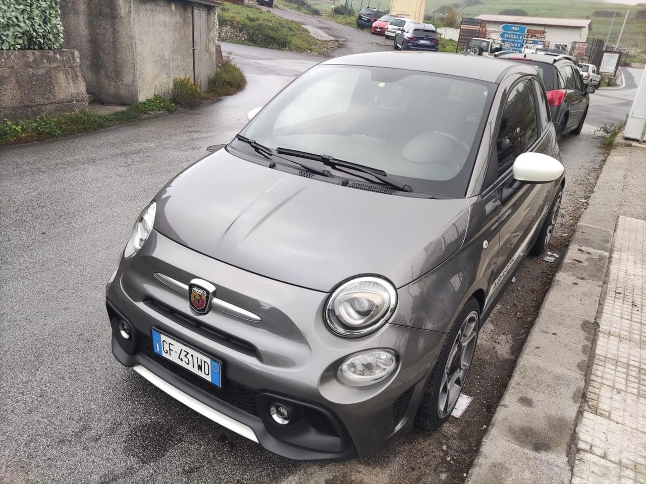 Abarth 595 1.4 Turbo T-Jet 165 CV