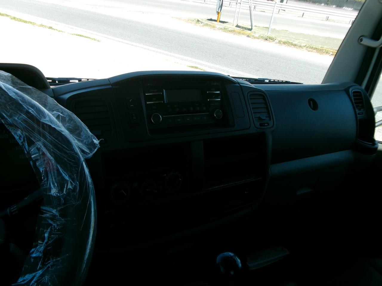 Nissan Cabstar NT400 35-12 2.5 120CV E5 RIBALTABILE TRILAT 134000 KM TAGLIANDATO