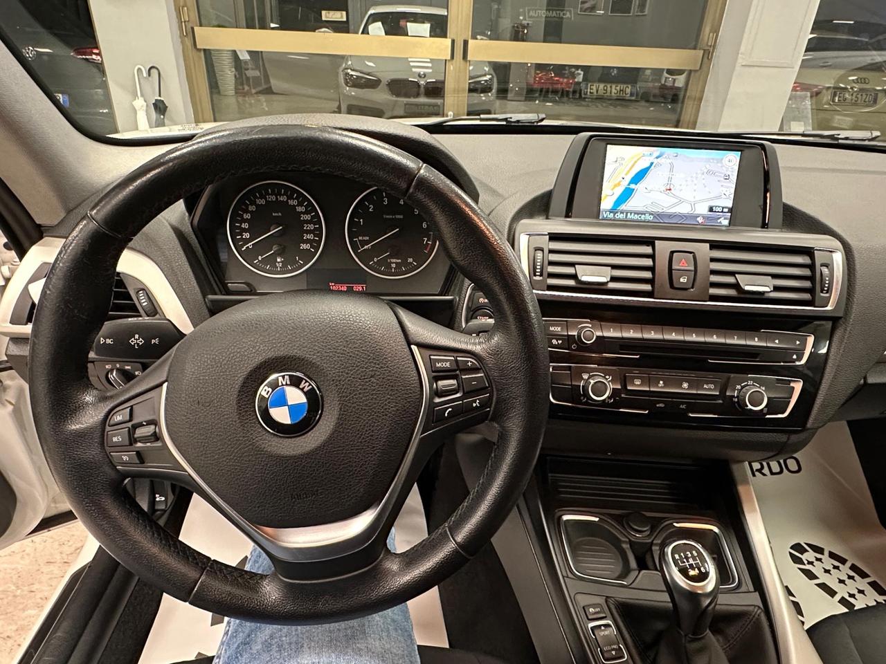 Bmw 116 116i 5p. Urban