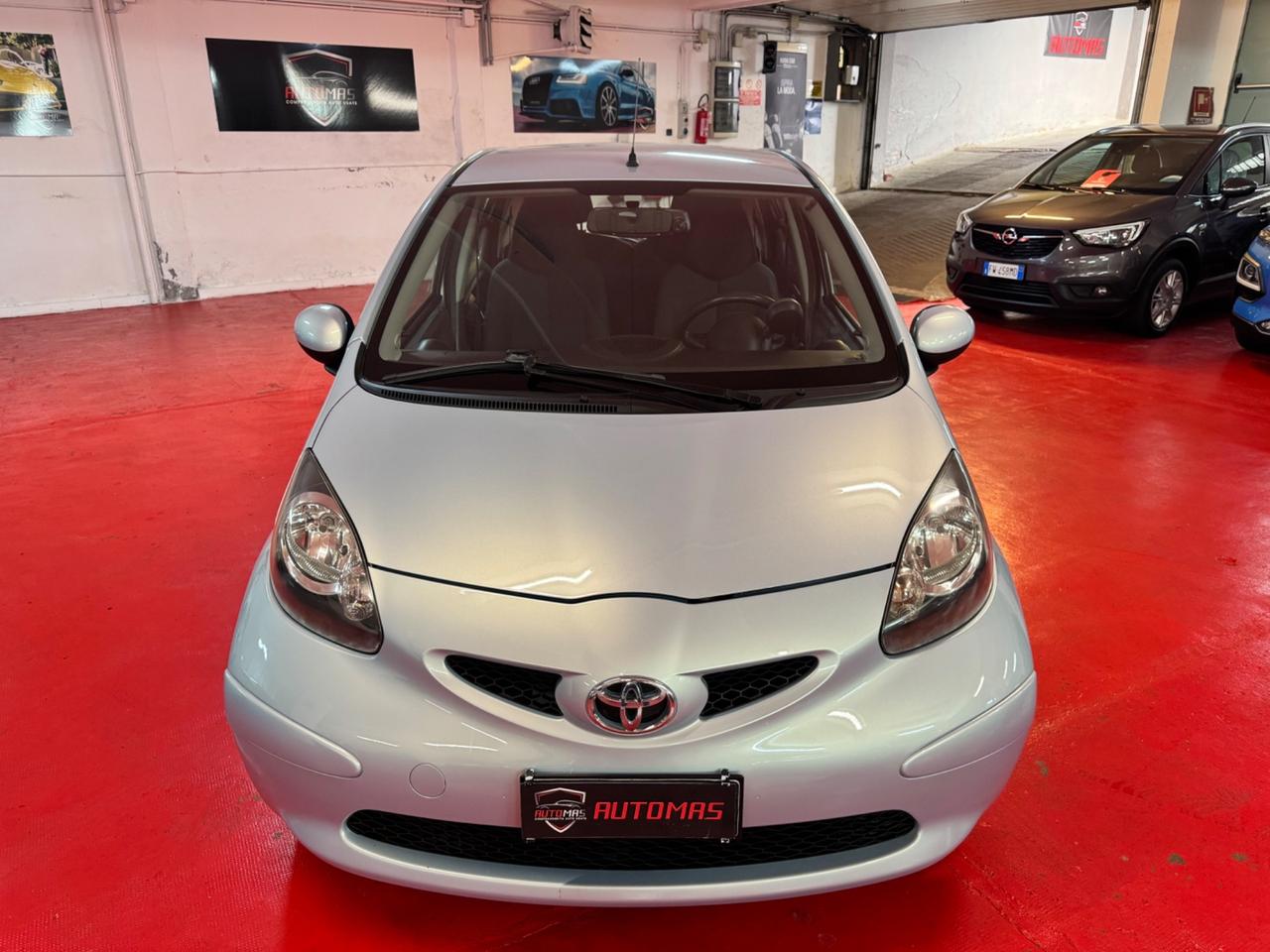 Toyota Aygo 1.0 12V VVT-i 5 porte Sol