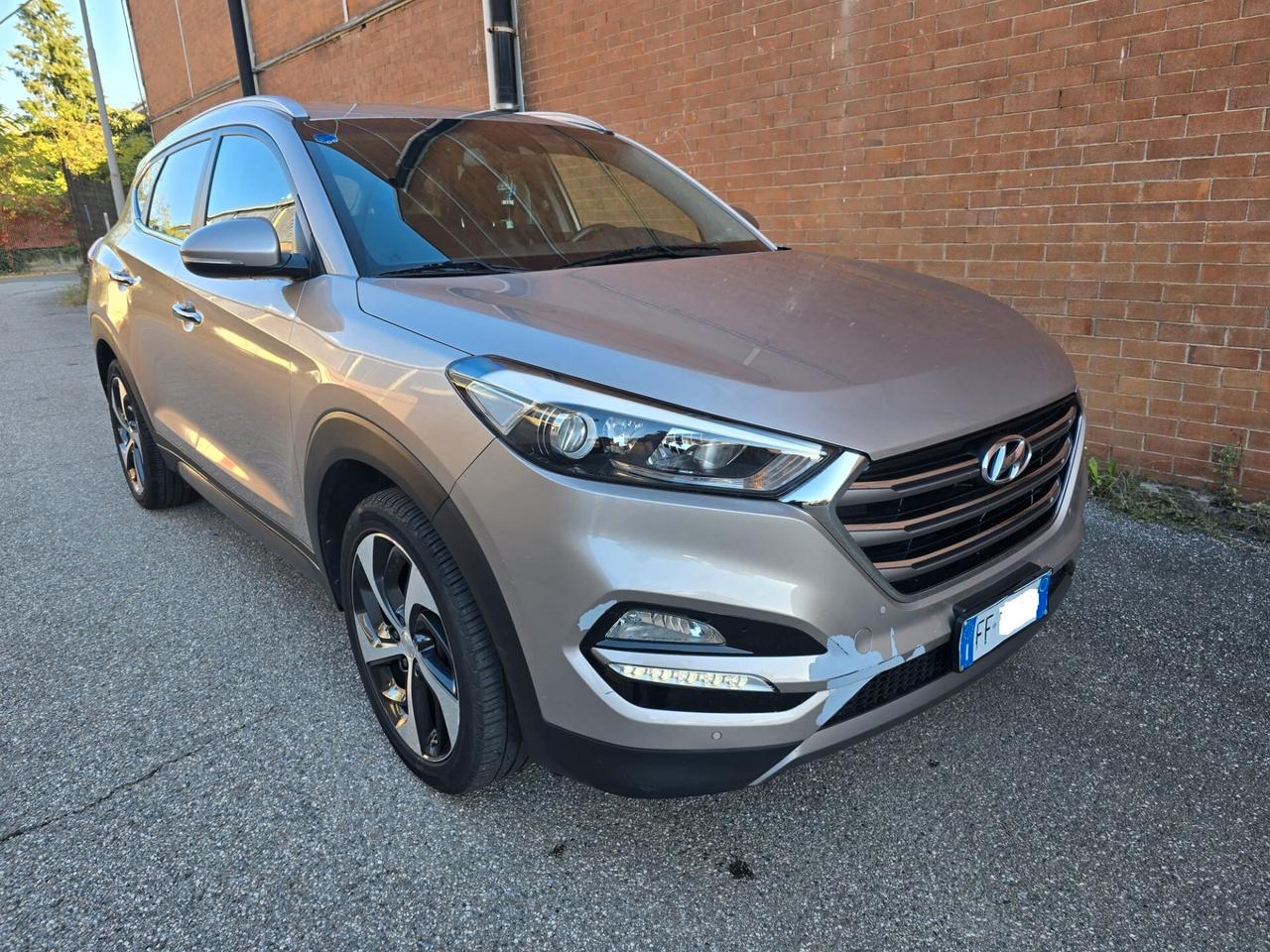 Hyundai Tucson 1.7 CRDi DCT XPossible