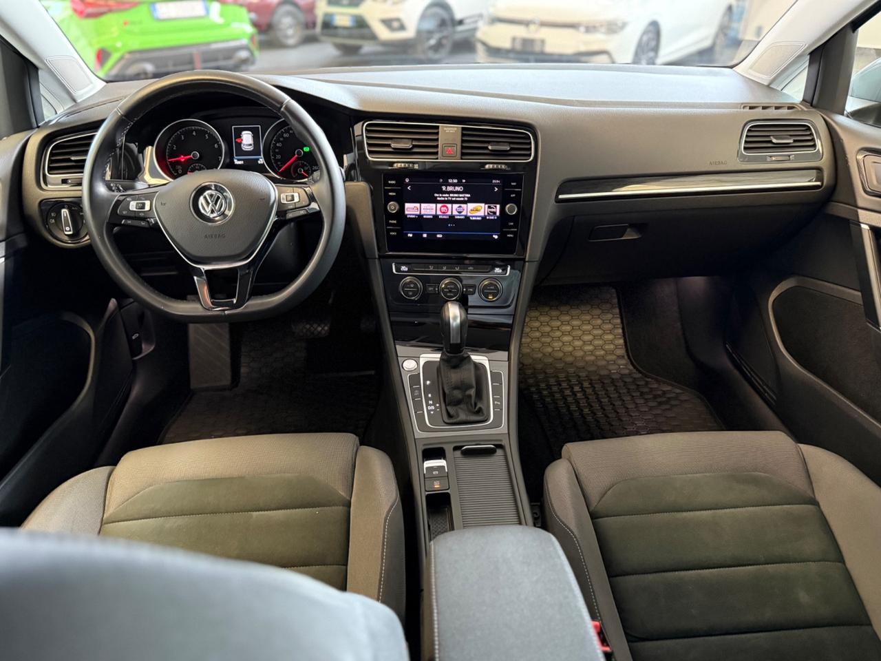 Volkswagen Golf 1.5 TGI DSG 5p. Executive BlueMotion Technology