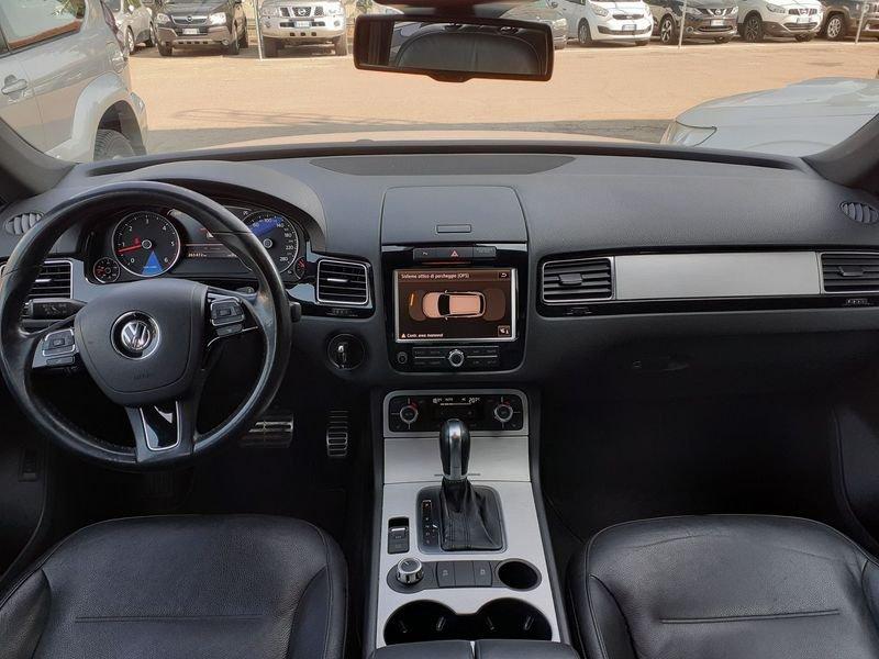 Volkswagen Touareg 3.0 TDI tiptronic Executive-GARANZIA-1°PROP