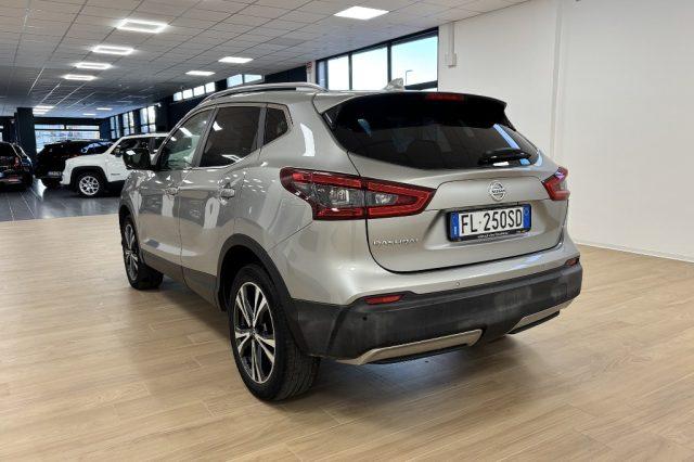 NISSAN Qashqai 1.5 dCi N-Connecta