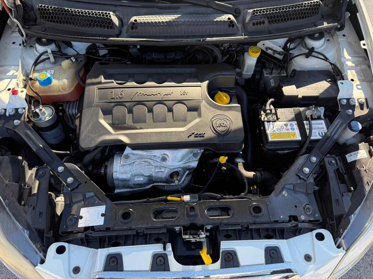 Lancia Delta 1.6 MJT DPF Platino PERFETTA