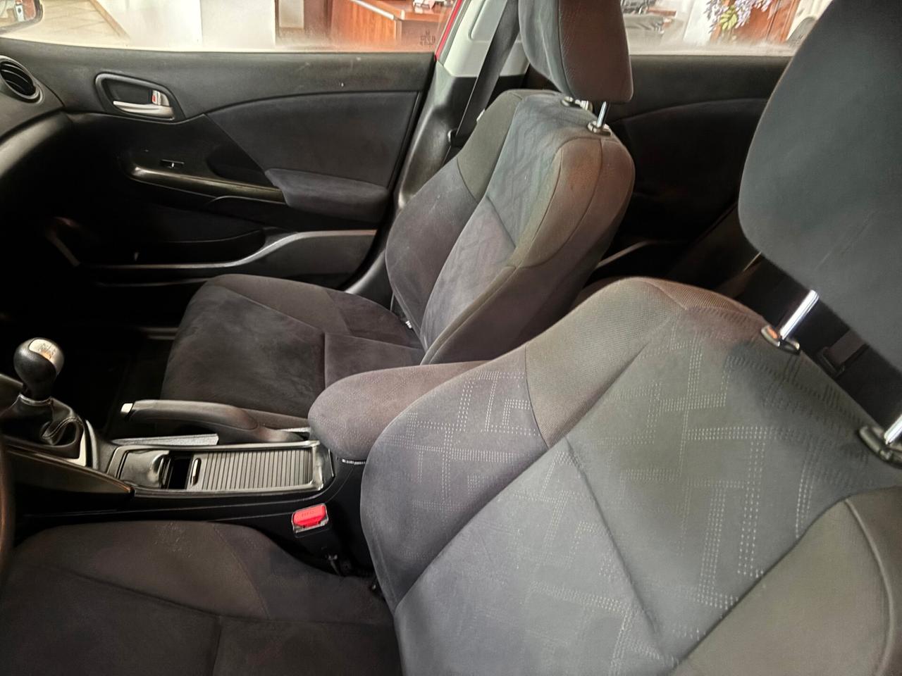 Honda Civic 1.4 i-VTEC Sport