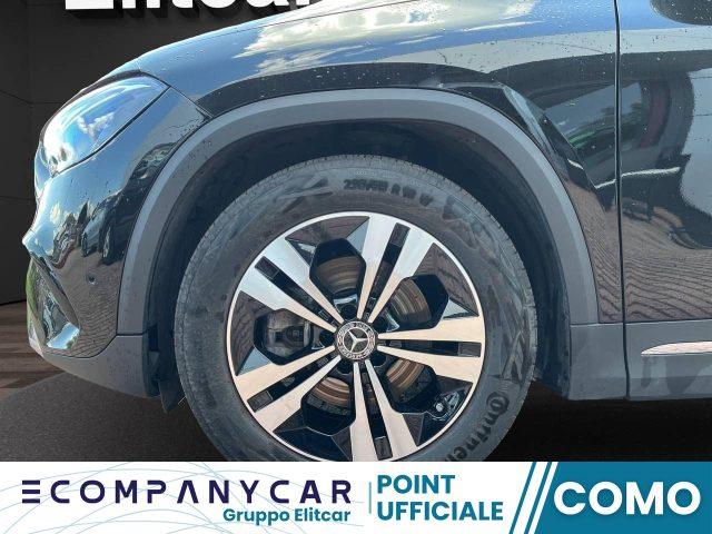 MERCEDES-BENZ GLA 180 Automatic Progressive Advanced