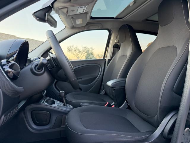 SMART ForFour 90 0.9 TURBO TWINAMIC SUPERPASSION+RETROCAMERA