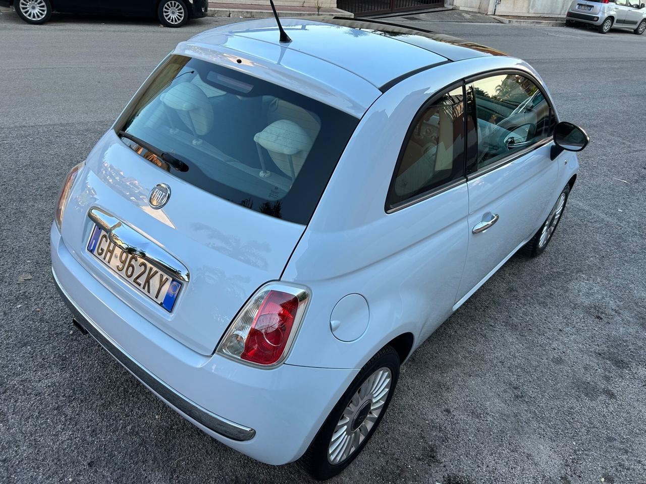 Fiat 500 1.2 Lounge ideale per neo patentati