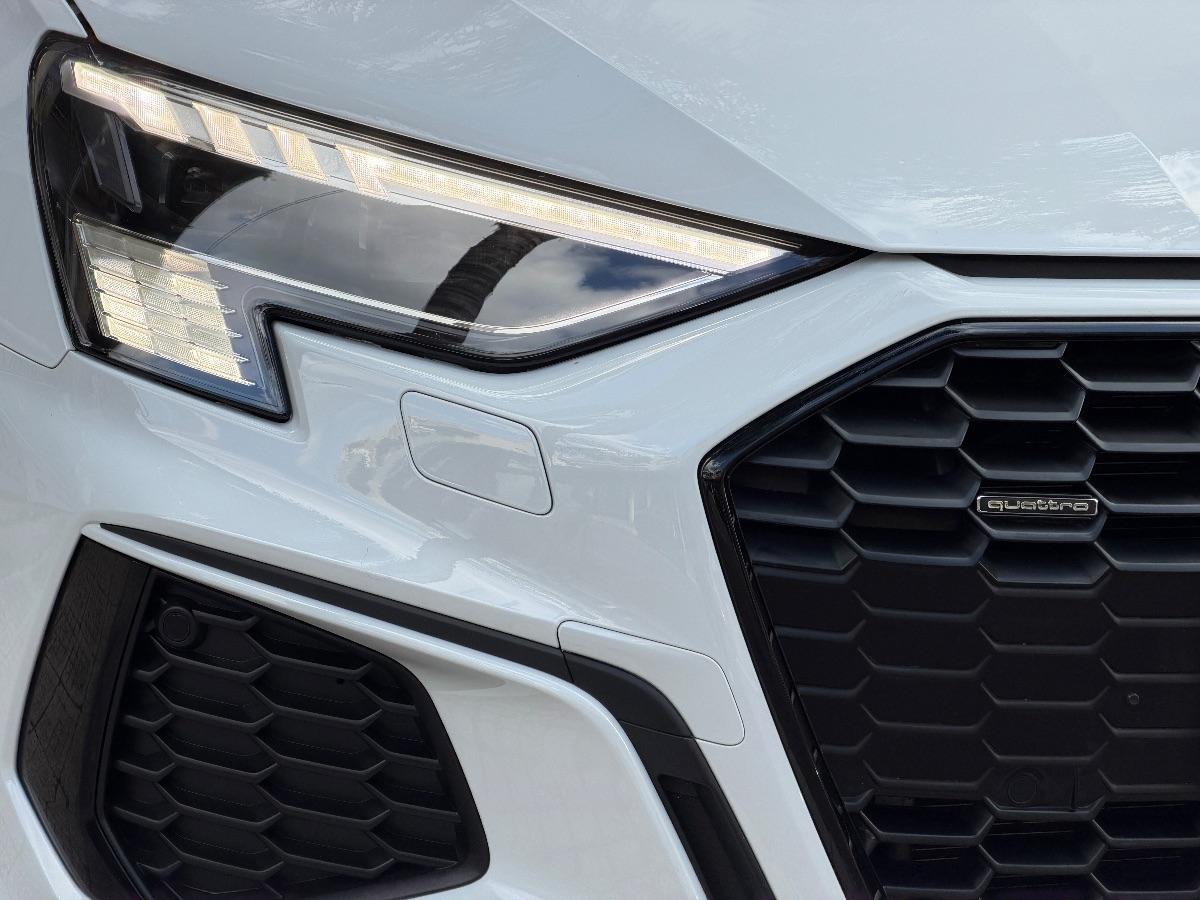 Audi A3 Sportback 40 TDI 200CV Quattro S-line edition Identity Black