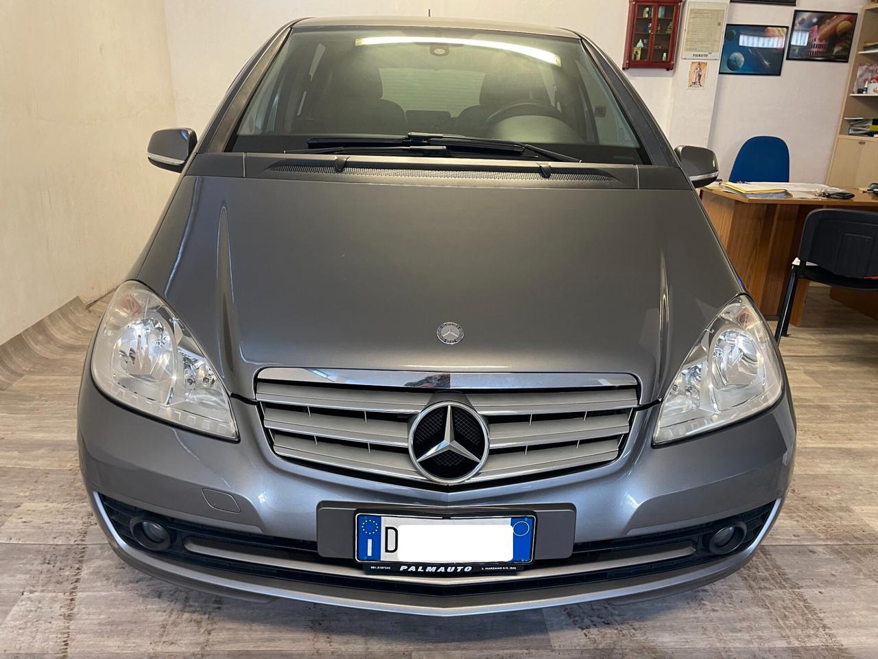 Mercedes-benz A 150 1.5 GPL Avantgarde Full Optional