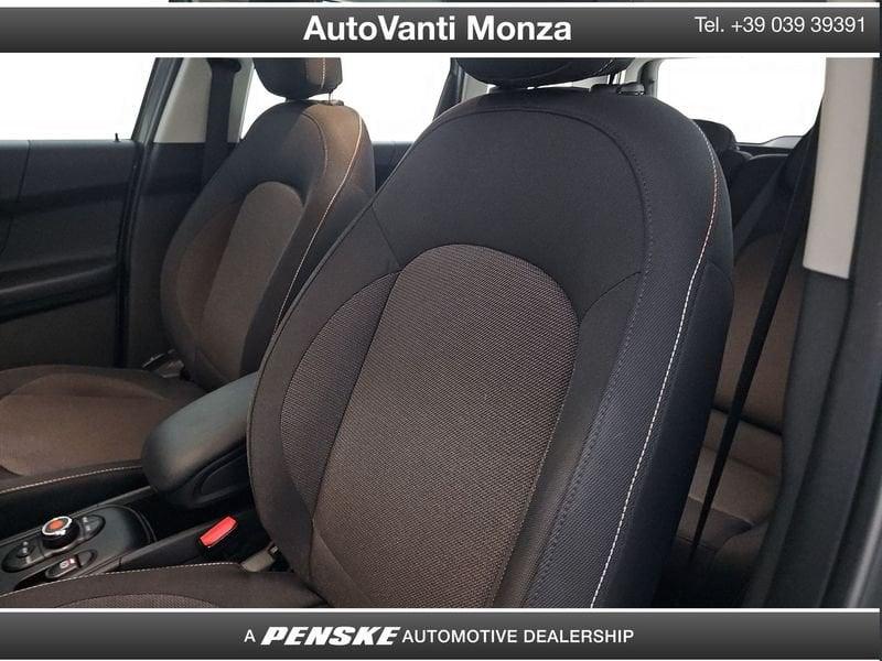 MINI Countryman One D