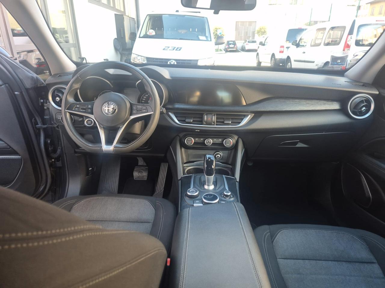 Alfa Romeo Stelvio 2.2 Turbodiesel 190 CV AT8 Q4 Executive - CAMBIO AUTOMATICO