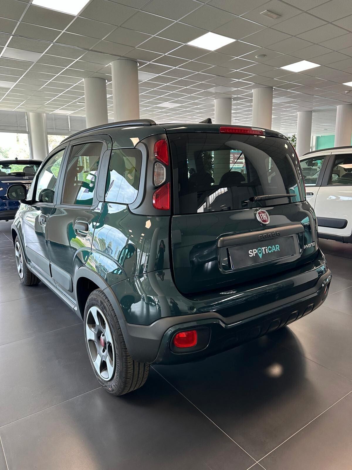 Fiat Panda 1.0 FireFly S&S Hybrid City Cross