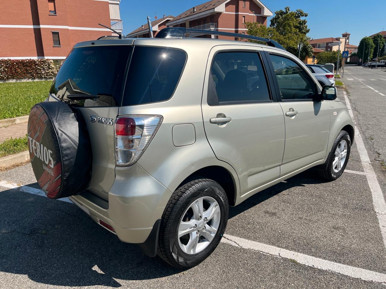 Daihatsu Terios HIRO