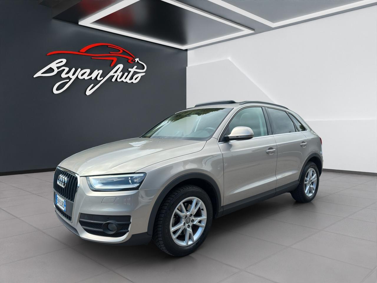 Audi Q3 2.0 TFSI 211CV quattro S tronic BUSINESS PLUS
