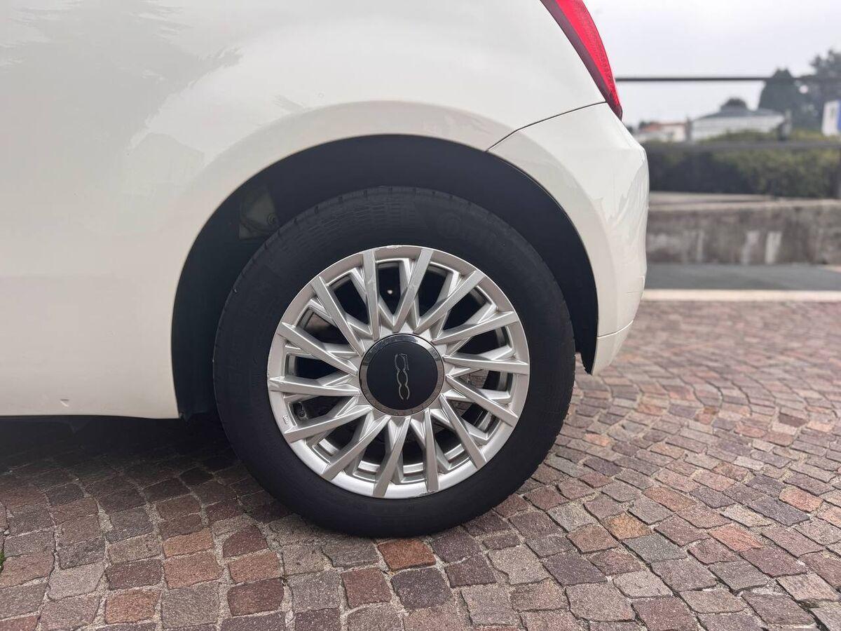 Fiat 500 1.2 Lounge 69cv