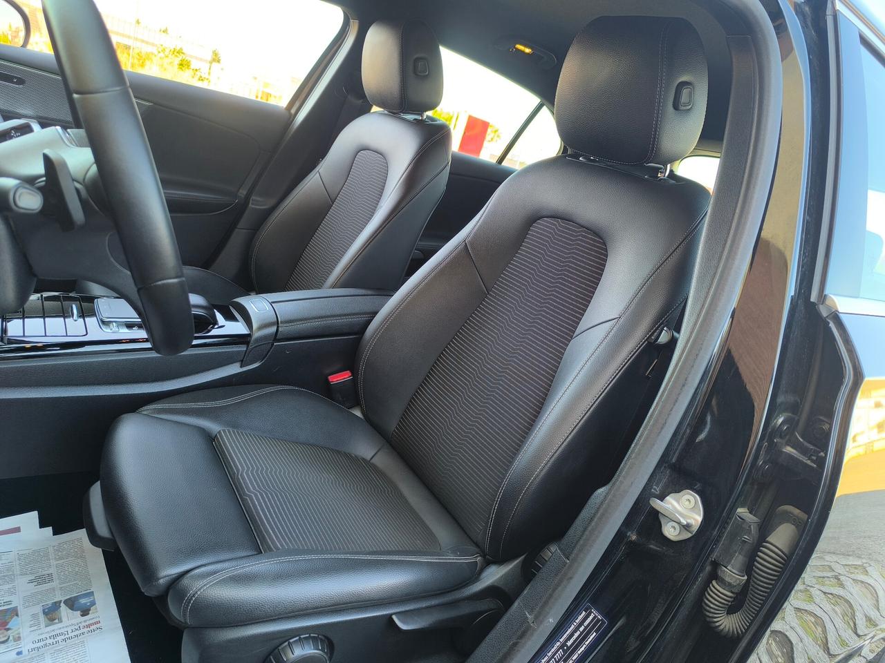 MERCEDES-BENZ A 180d AUTOMATIC SPORT PLUS LED AMBIENT