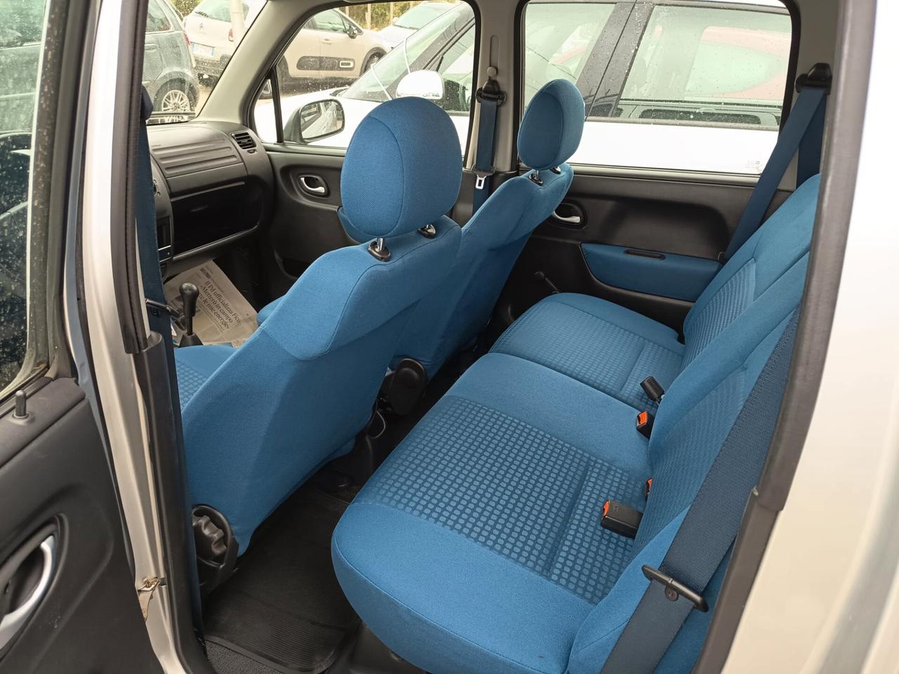 Opel Agila 1.0 12V Edition