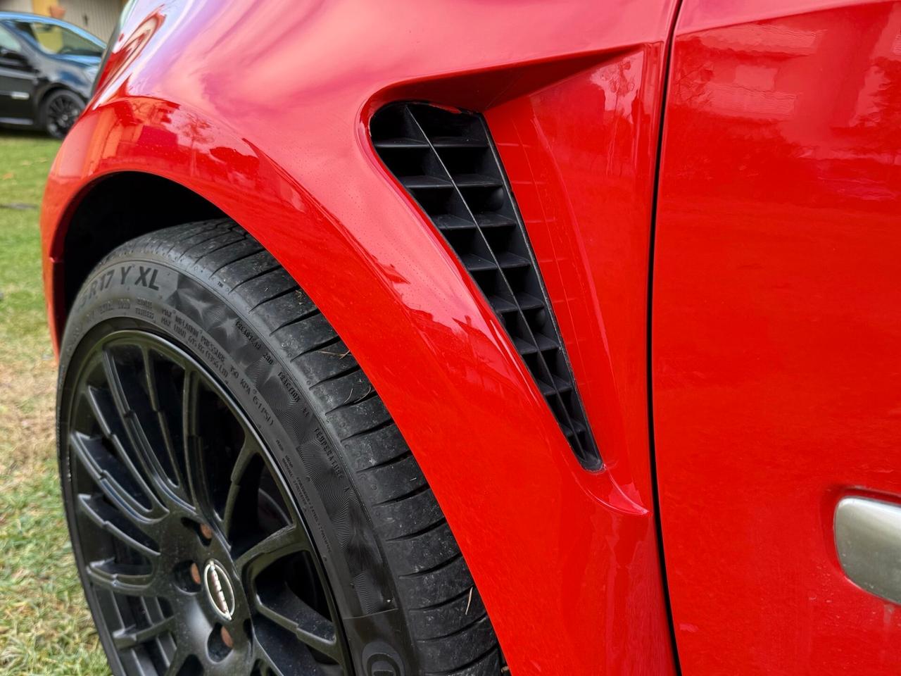 Renault Clio 2.0 16V 200CV 3 porte RS