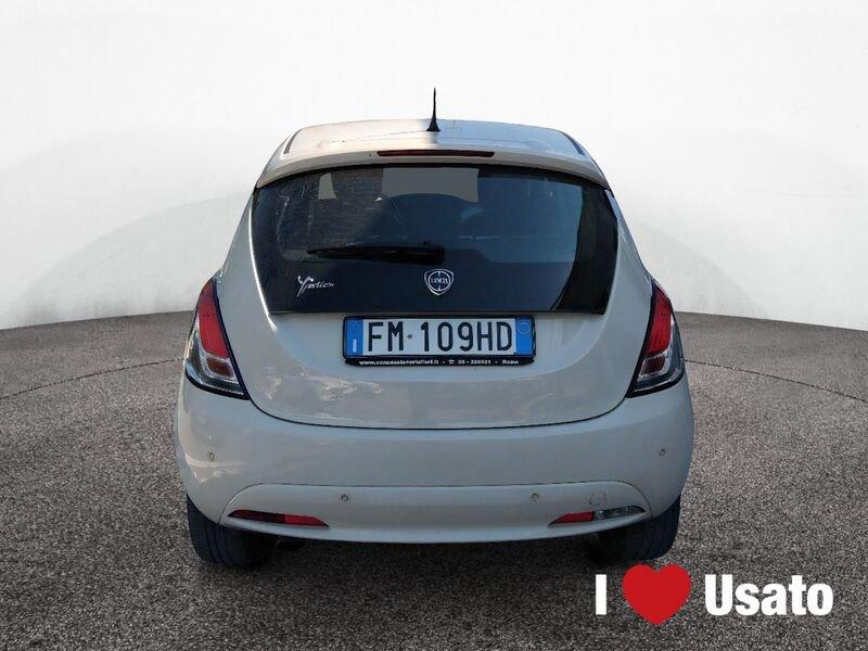Lancia Ypsilon III 2015 1.2 Gold 69cv my16