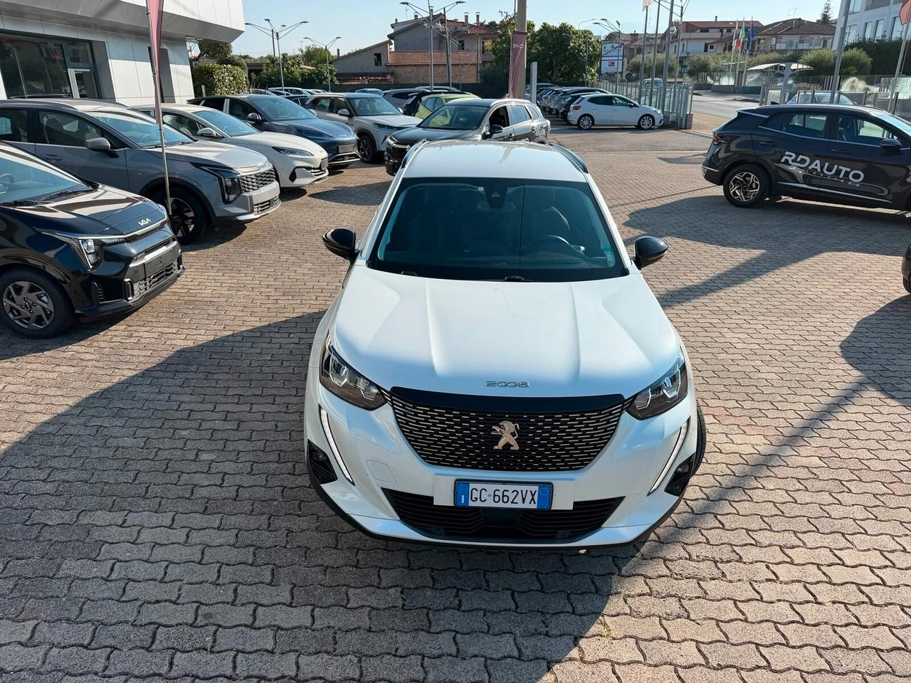 Peugeot 2008 PureTech 100 S&S Allure